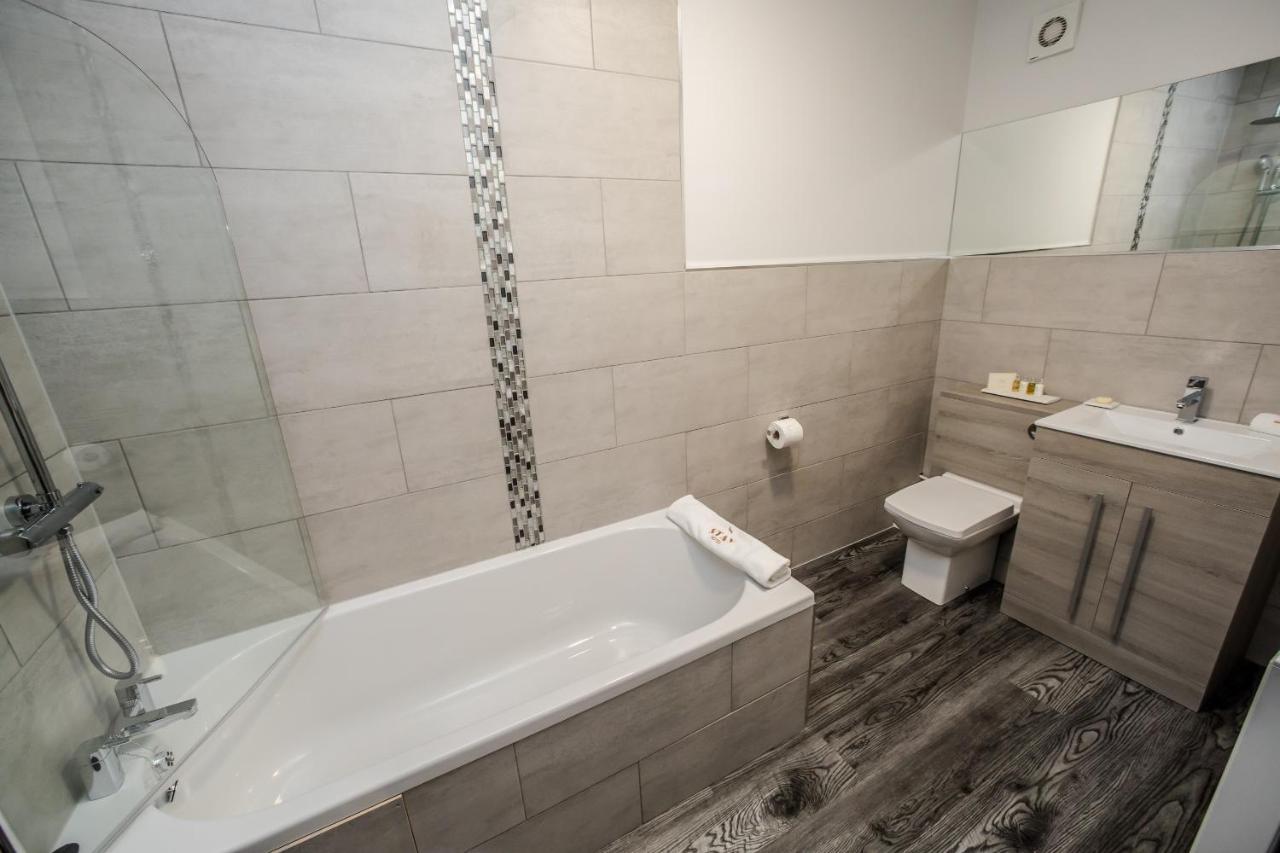 Stay Hotel Huddersfield Zewnętrze zdjęcie